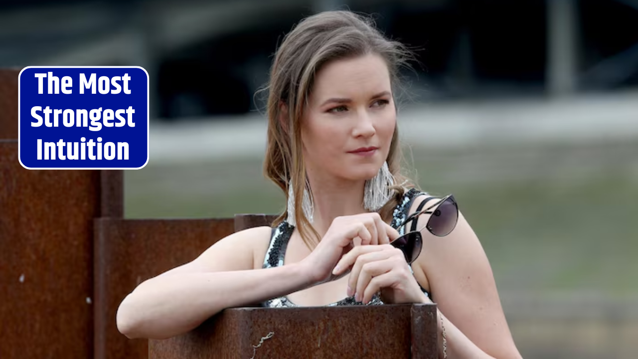 Top 5 Zodiac Signs The Most Strongest Intuition
